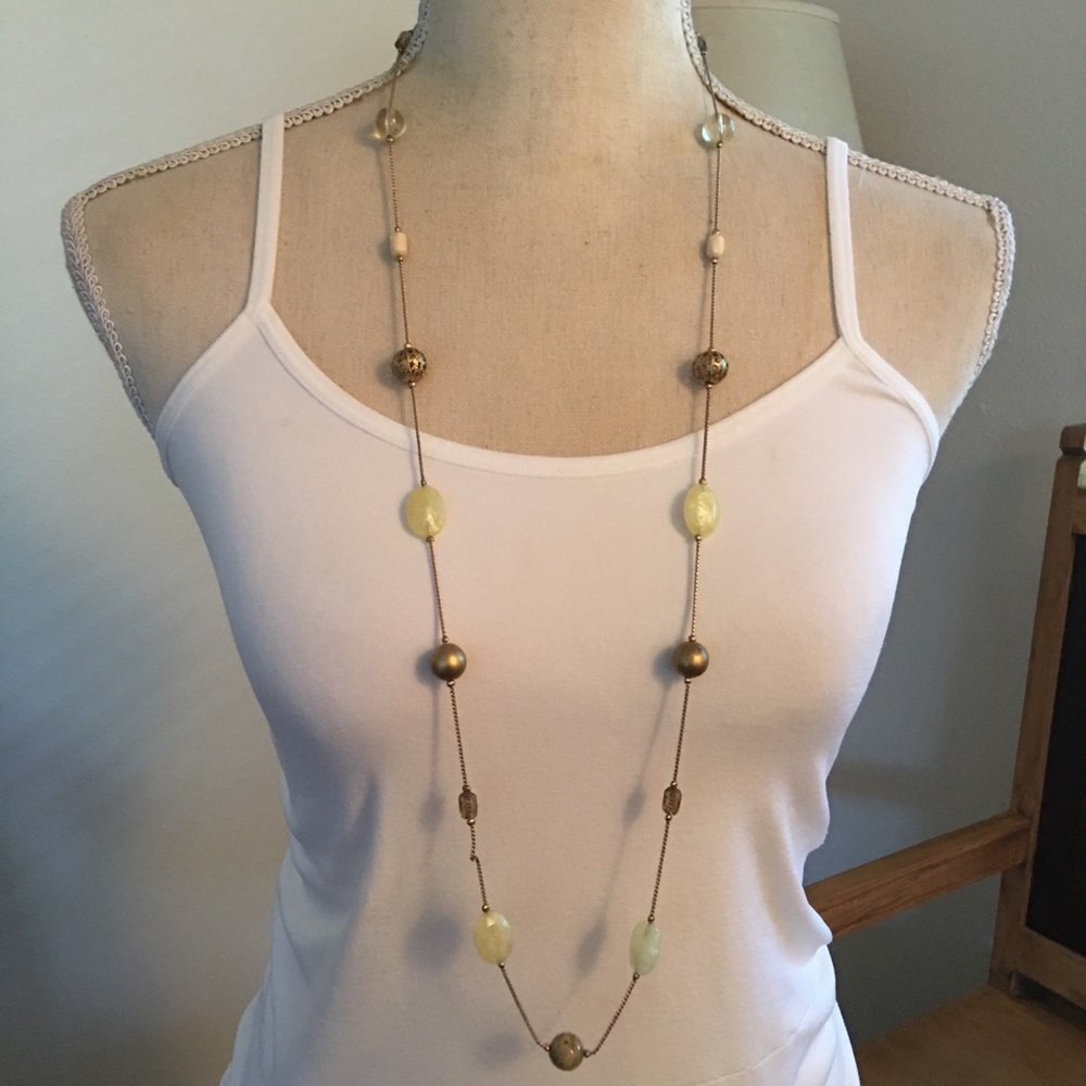 Vintage 90s beaded gold tone chain necklace
